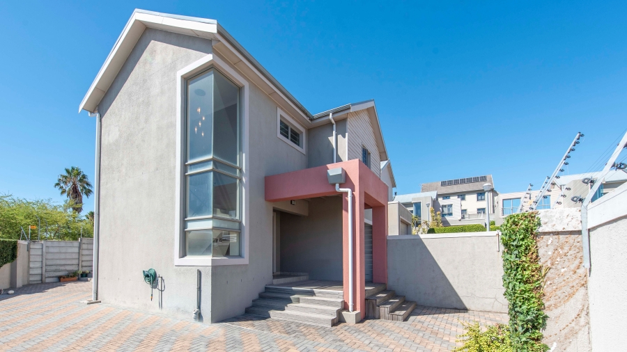 2 Bedroom Property for Sale in Brackenfell South Western Cape